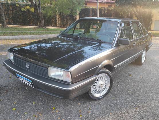 VOLKSWAGEN SANTANA 2.0 CL 8V GASOLINA 4P MANUAL